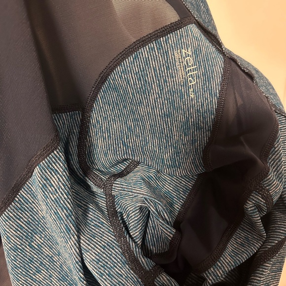 Zella Navy Mesh/ Blue white stripes Zip Up Jacket *2 Way Zipper, size S - Picture 6 of 7